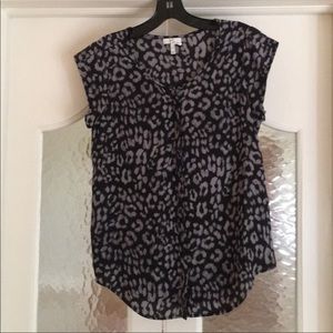 SPRING SALE 
Joie 100% Silk Leopard Print Blouse